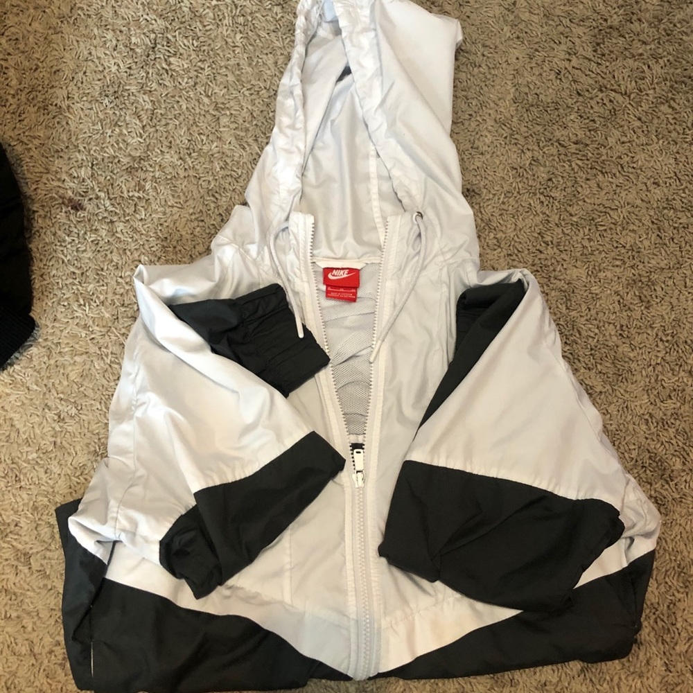Nike windbreaker